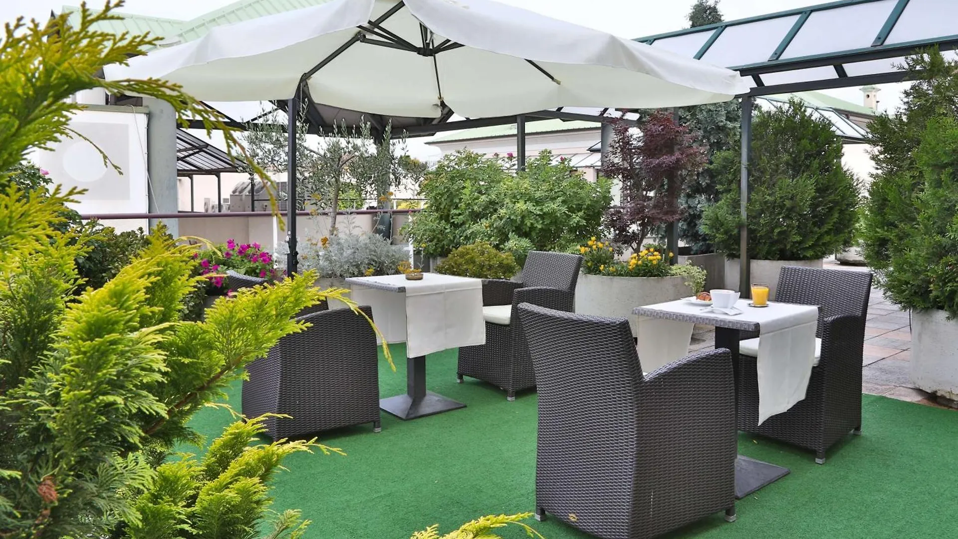 Best Western Hotel Solaf Medolago 4*,  Italy